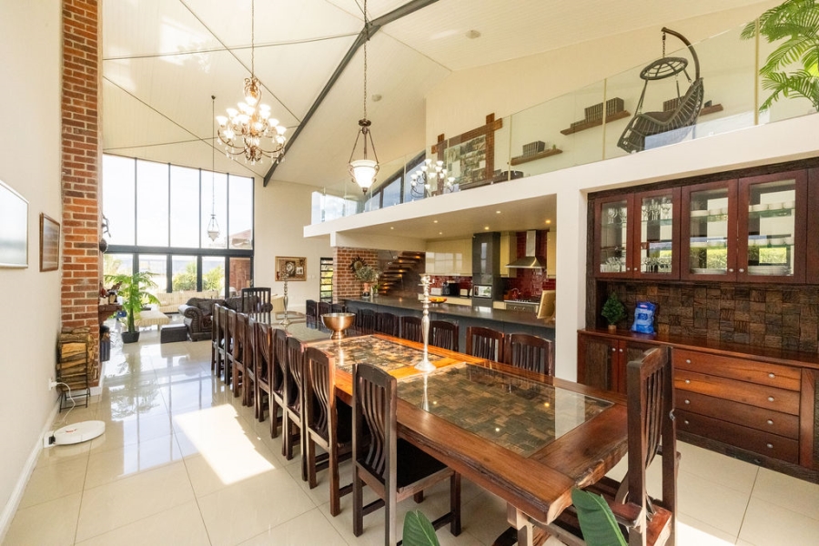 6 Bedroom Property for Sale in Stellenbosch Farms Western Cape